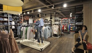 5 wsb interieurbouw mode wsb ladenbau mode wsb shopconcepts mode detojeans