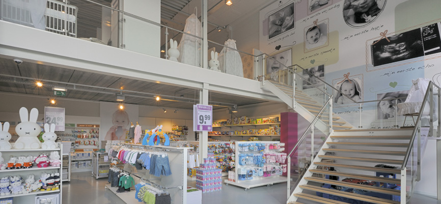 Verbergen Parelachtig huiswerk Baby en Tiener: Interieurconcept offline winkel - WSB Interieurbouw:  Succesful Dutch Interior Design