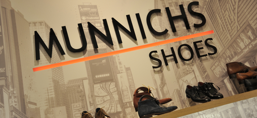 Munnichs Schoenen, NL : Winkelontwerpen en winkelinrichtingen - 