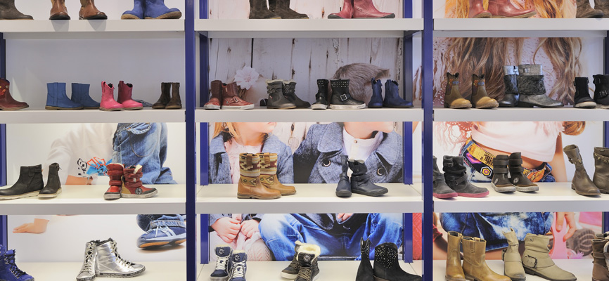 Smit Schoenen, Mijdrecht: Interieur schoenenzaak - 
