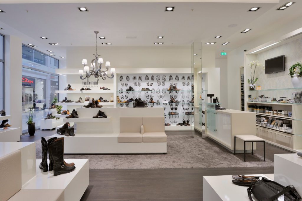 Lakeman Schoenen, Heerhugowaard