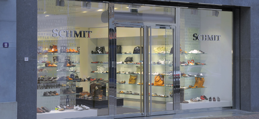Shuz – Inrichting schoenenwinkel in Veenendaal - 