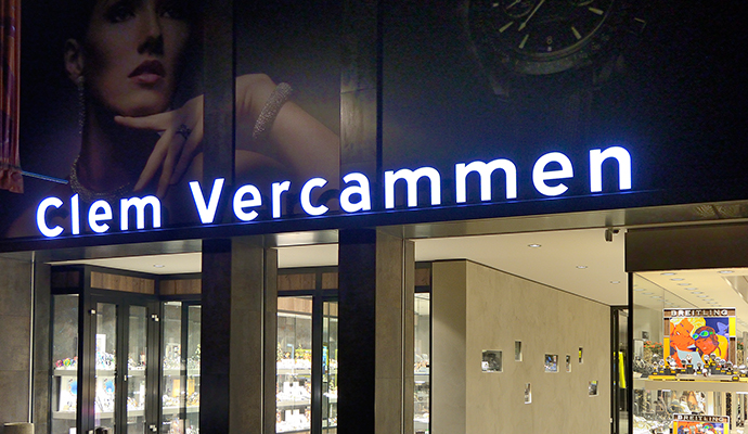 Juwelier Vercammen – Heist op den Berg (BE): Retail architectuur door WSB