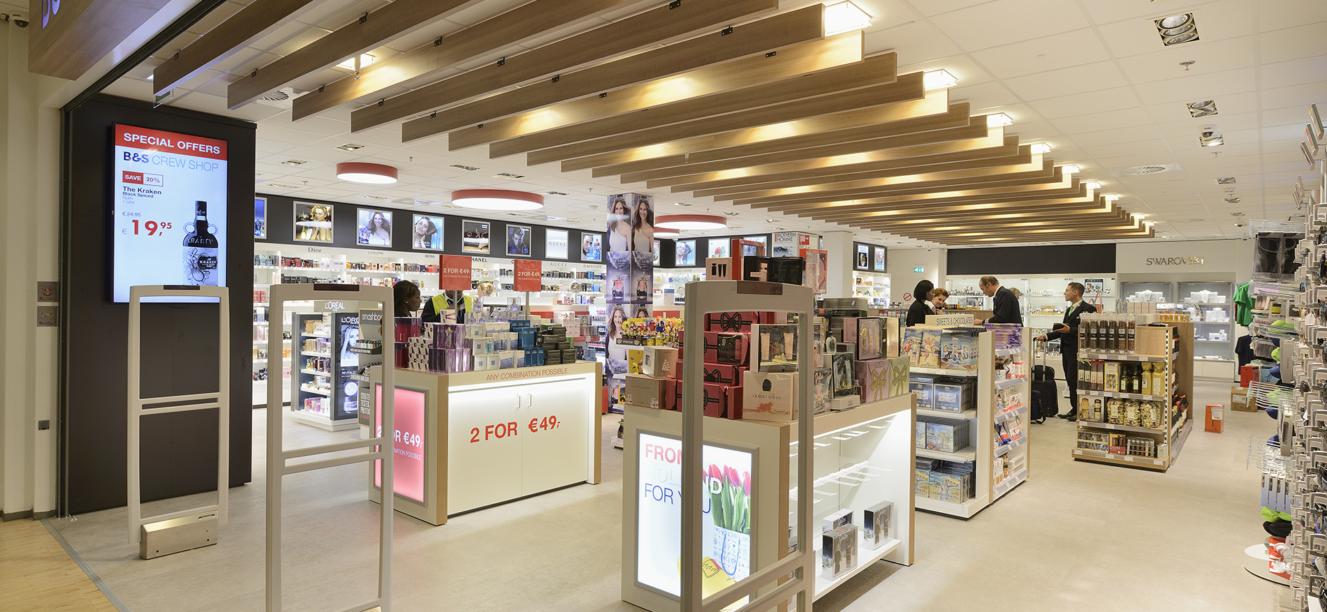 B&S Crew Shop – Winkelinrichting Luchthaven Schiphol - Retailketens