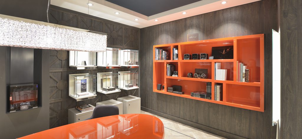 Ontwerp en Winkelinrichting Juweliers van Hell door WSB