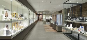 Ontwerp en inrichting door WSB interieurbouw bij Juwelier- Arensbergen - Malden