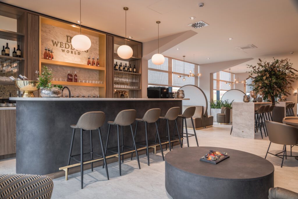 Ontwerp en realisatie bruidsmodewinkel WSB Interieurbouw