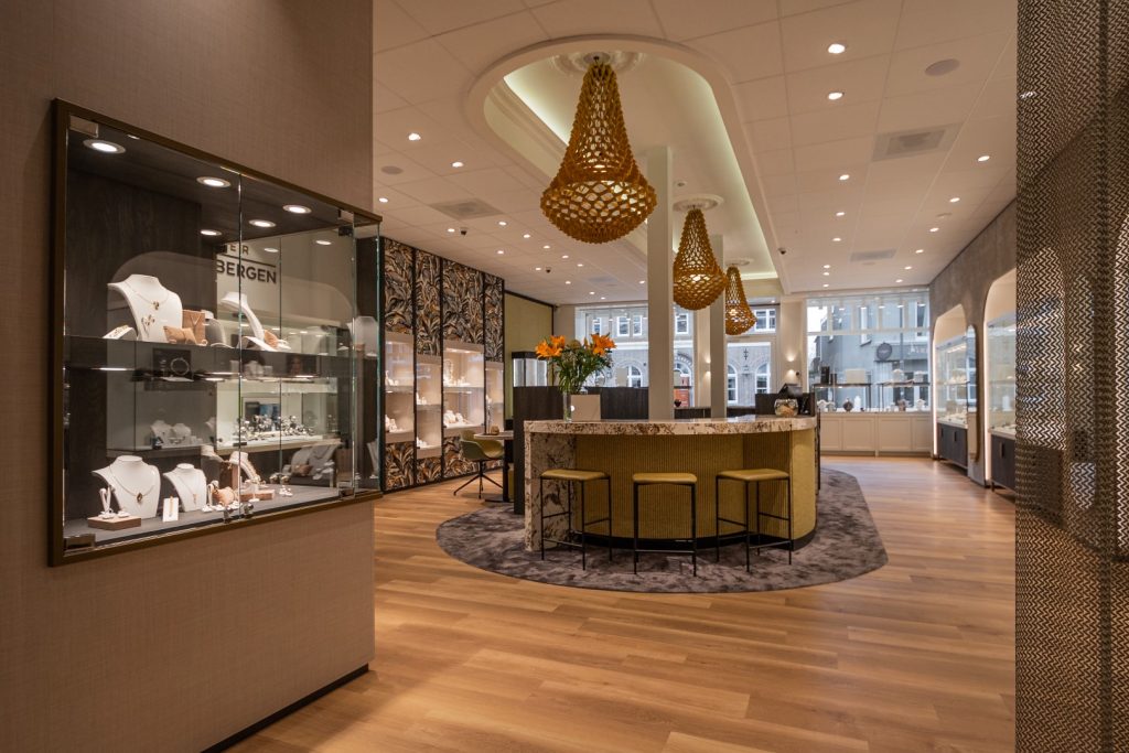 WSB Winkelinrichting juwelier WSB Ladenbau Schmuck