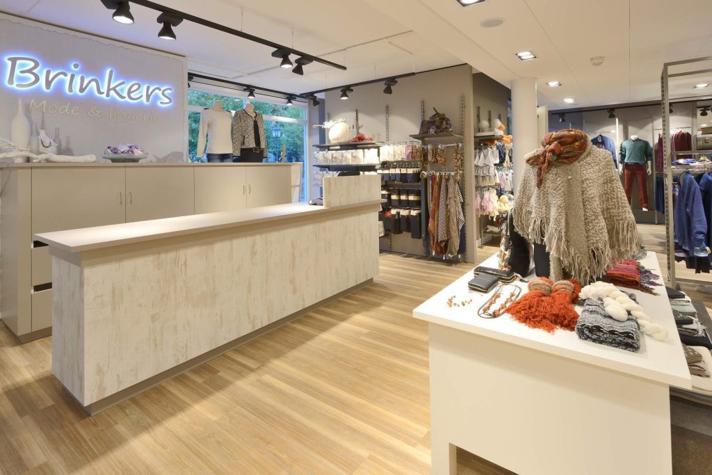 Brinkers Mode (NL) | Interieur kledingwinkel